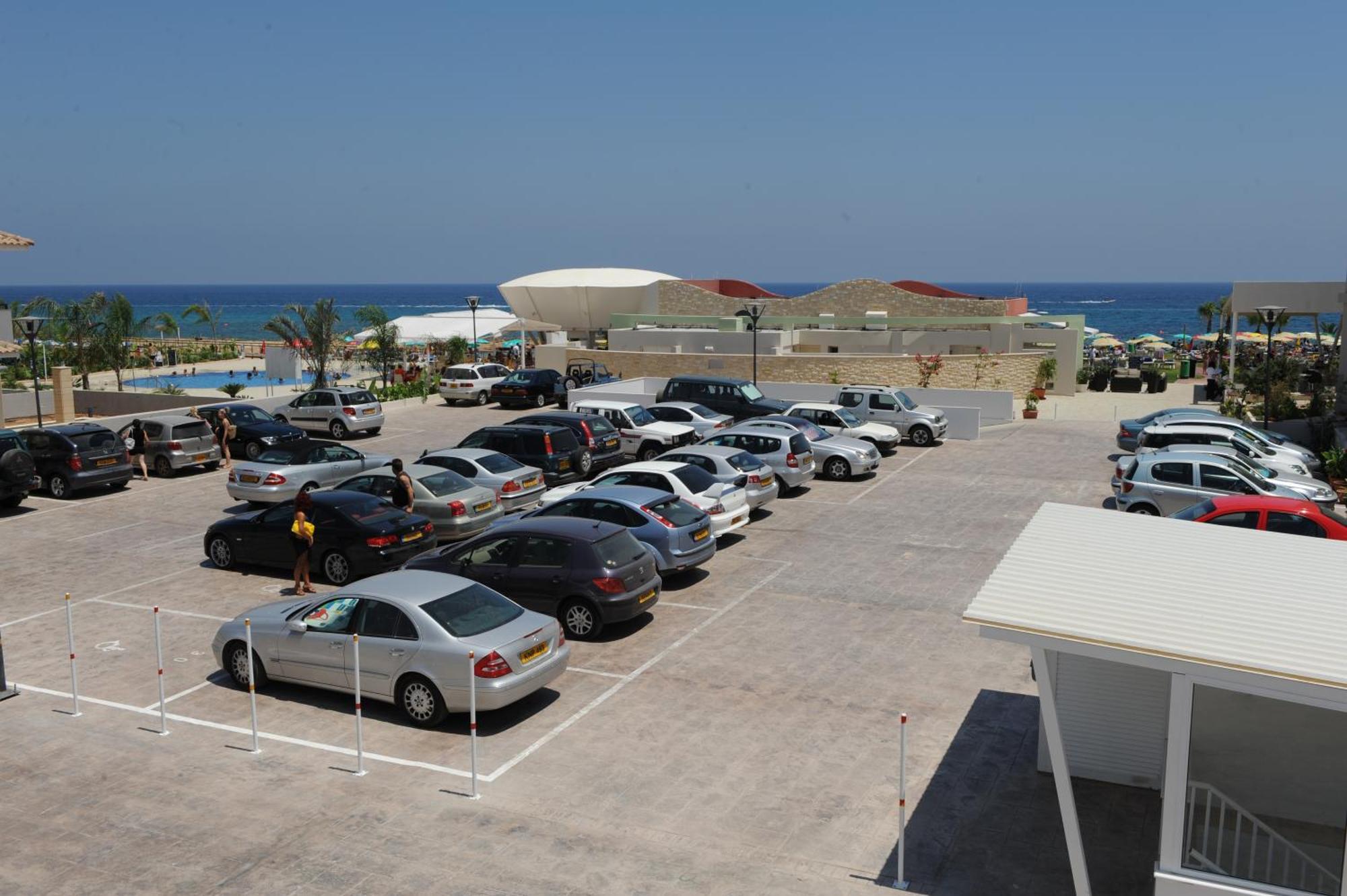 Polyxenia Isaak Luxury Villas And Apartments Protaras Zewnętrze zdjęcie