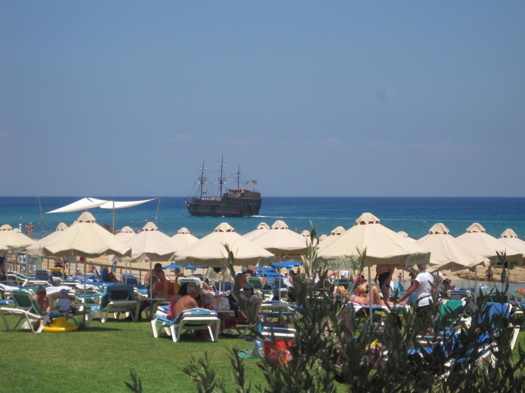 Polyxenia Isaak Luxury Villas And Apartments Protaras Zewnętrze zdjęcie
