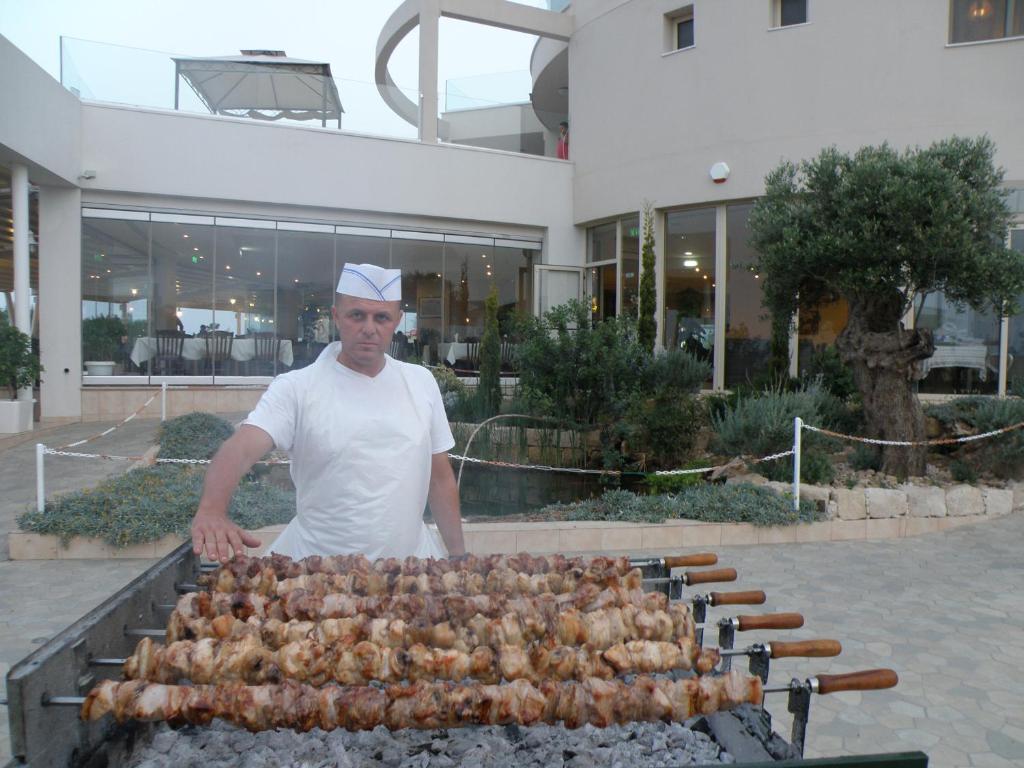 Polyxenia Isaak Luxury Villas And Apartments Protaras Zewnętrze zdjęcie